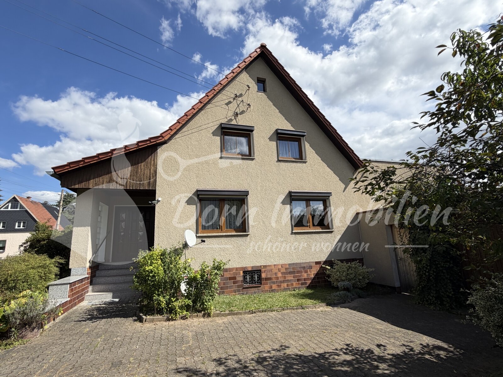 Lieblingslage gesucht? Charmantes Haus in Zwickau - Robert-Koch-Siedlung im Verkauf Lieblingslage gesucht? Charmantes Haus in Zwickau - Robert-Koch-Siedlung im Verkauf